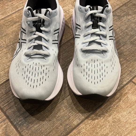 Men's ASICS Ice Blue Running Shoes - Picture 5 of 11